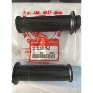 HONDA-RS150-HANDLE-GRIP-THROTTLE-GRIP-SET-ORIGINAL-THAILAND.webp HONDA RS150 HANDLE GRIP THROTTLE GRIP SET ORIGINAL